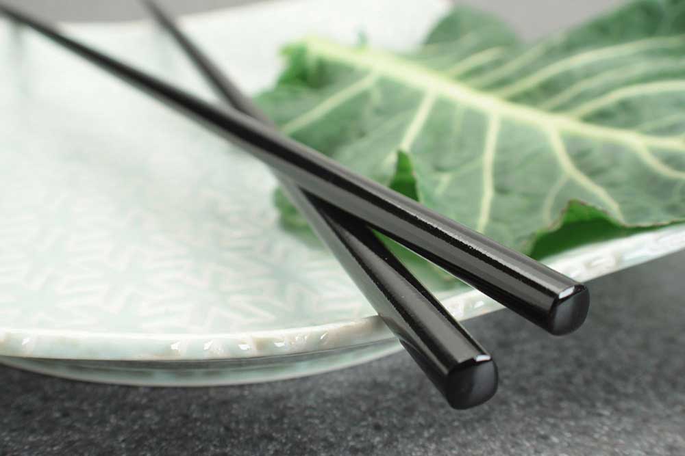 Black Glossy Painted Japanese Style Chopsticks