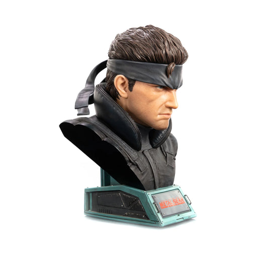 Solid Snake Grand Scale Bust - 1 of 600, Limited Edition - Metal Gear Solid - First 4 Figures